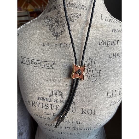 Wood & Brass Star Horse Bolo Tie – Equestrian Cowboycore Heritage Style - Picture 1 of 4